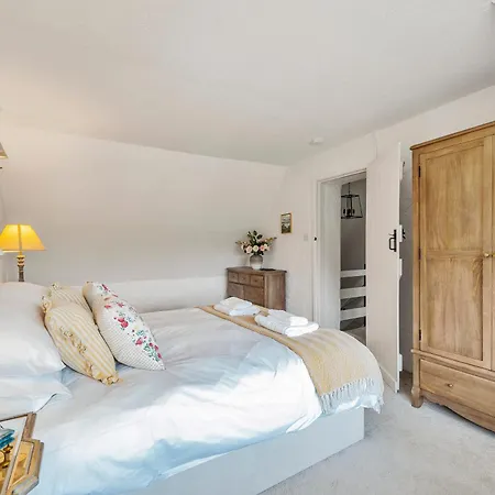 Live The Coastal Cottage Dream In Dorset Aonb Weymouth Exterior foto