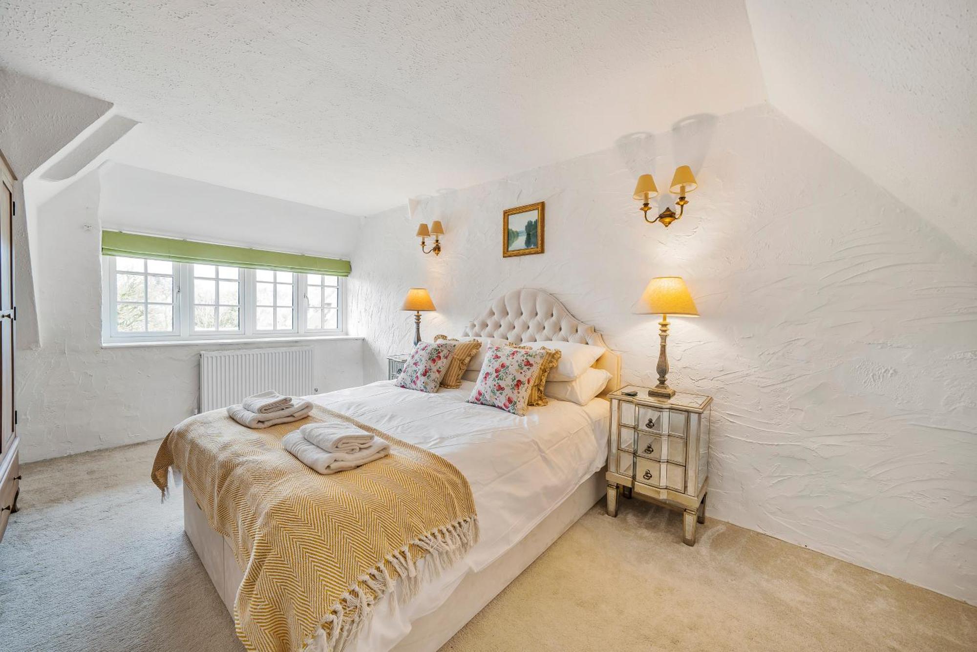 Apartment Live The Coastal Dream In Dorset Aonb