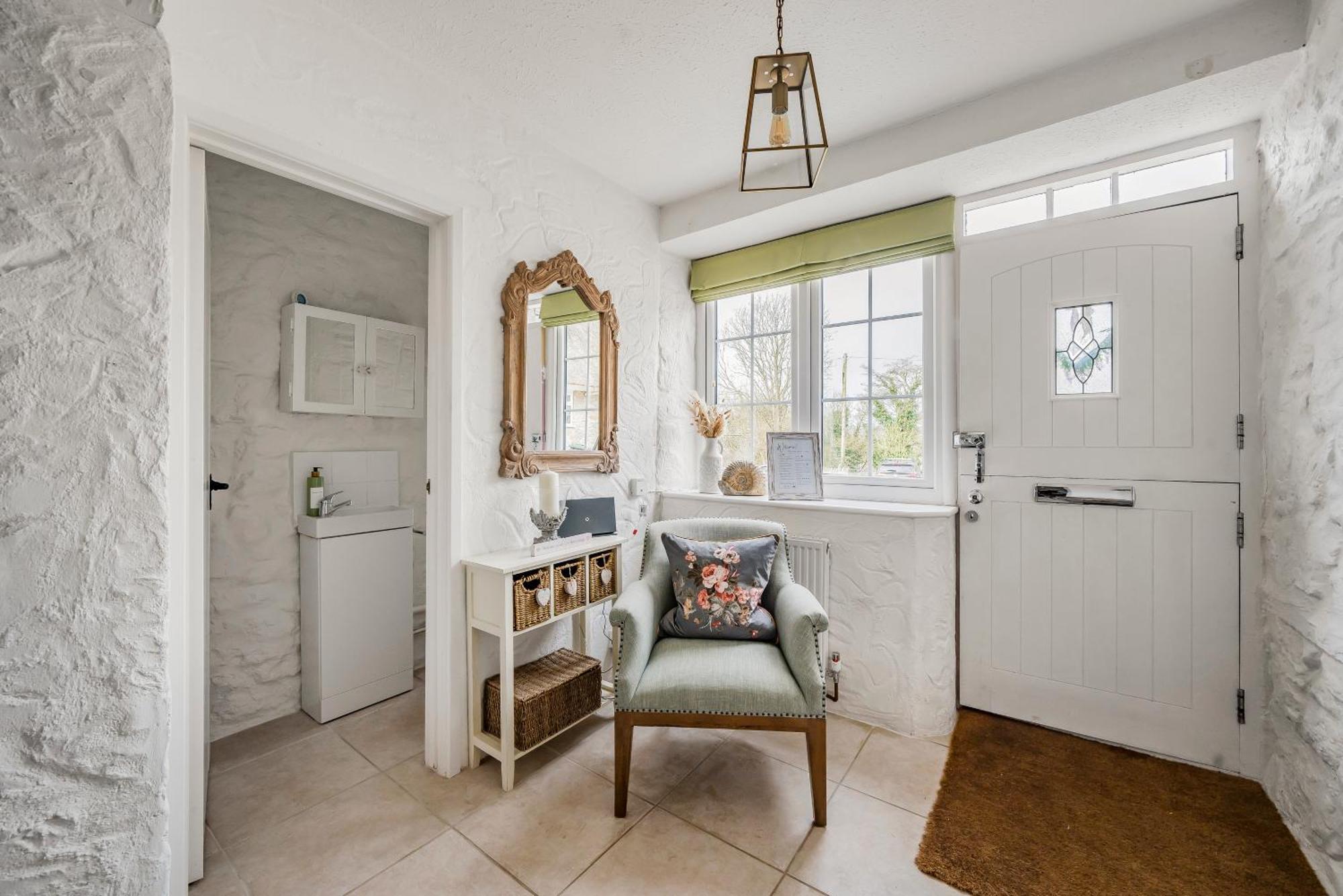 Apartment Live The Coastal Dream In Dorset Aonb